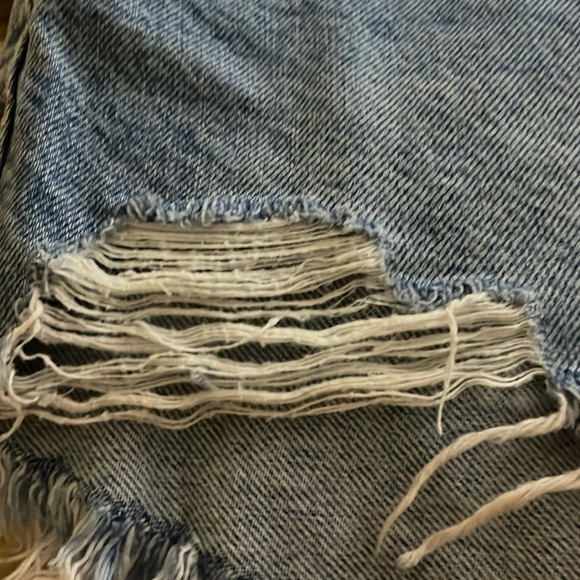 Sz(38)US 6 high rise Zara Women's Blue Denim Shorts - Picture 12 of 12